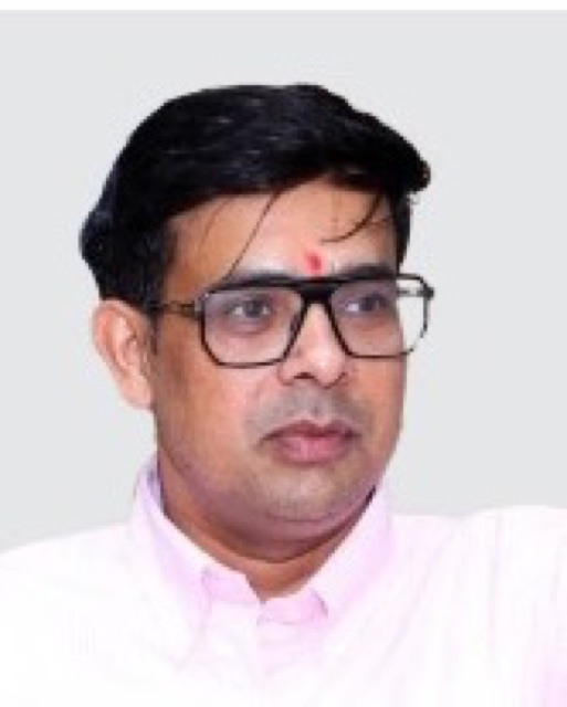 Portrait of Dr. Navdeep Bhardwaj